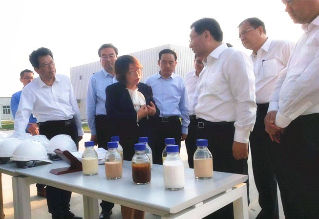 陜西省委書記胡和平一行調研蒲城藍曉 新材料生產基地建設項目 陜西省委書記胡和平一行調研蒲城藍曉 新材料生產基地建設項目