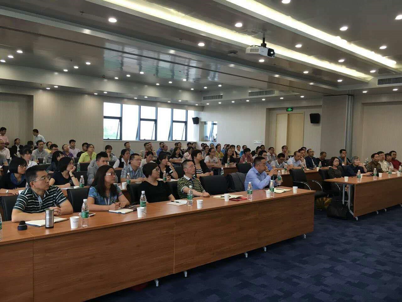 張全興院士應邀舉行《離子交換與吸附樹脂發展歷程與展望》報告會 張全興院士應邀舉行《離子交換與吸附樹脂發展歷程與展望》報告會