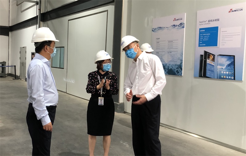 陜西省省長劉國中、西安市市長李明遠一行調研高陵藍曉產業園 陜西省省長劉國中、西安市市長李明遠一行調研高陵藍曉產業園