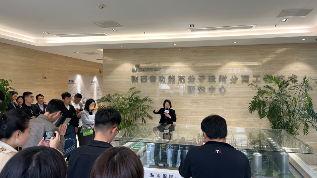 巾幗奮進新征程，婦聯媒體采訪團走進藍曉科技