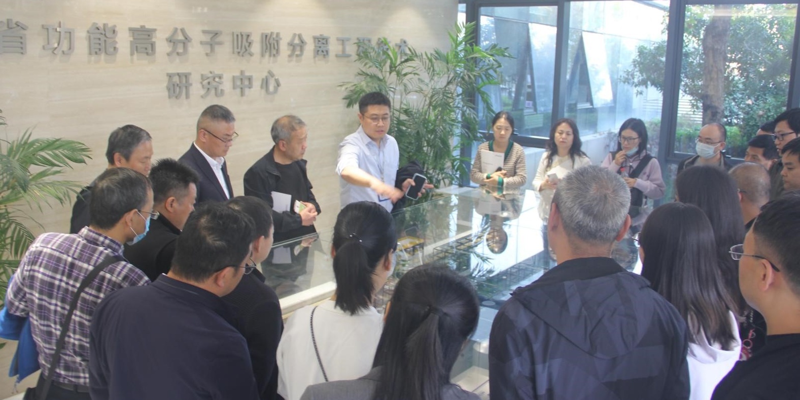 以互學拓思路 以交流促發展 以互學拓思路 以交流促發展