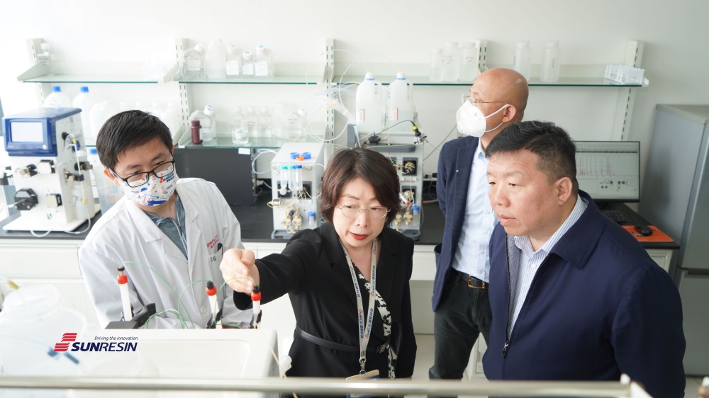 中國上市公司協會黨委書記柳磊一行蒞臨藍曉科技調研指導